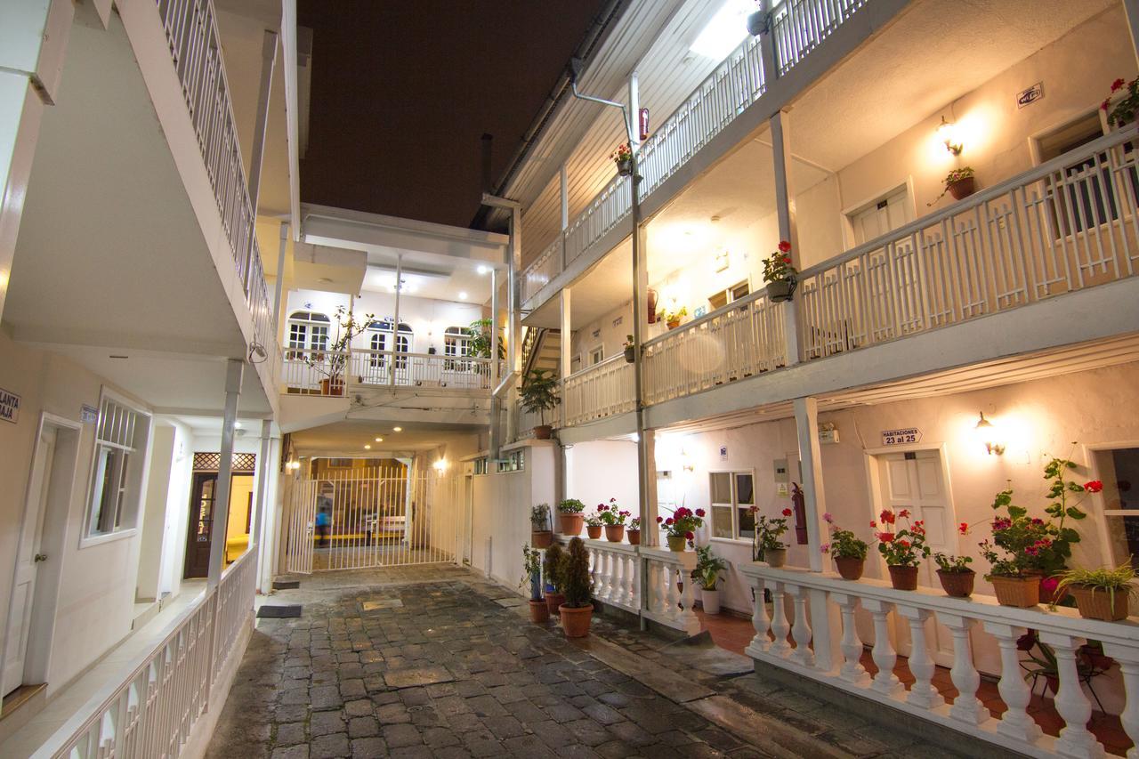 Hotel Europa Alausí Exterior foto