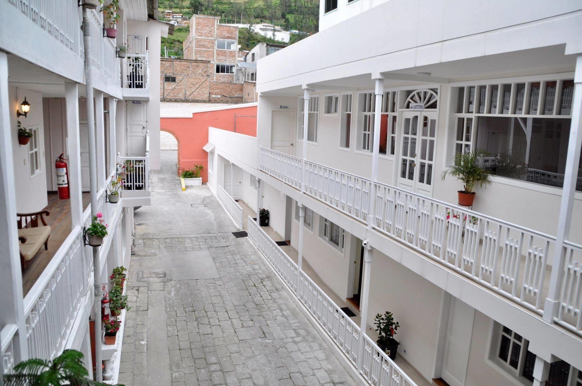 Hotel Europa Alausí Exterior foto